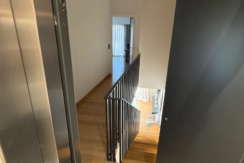 000211817__49010