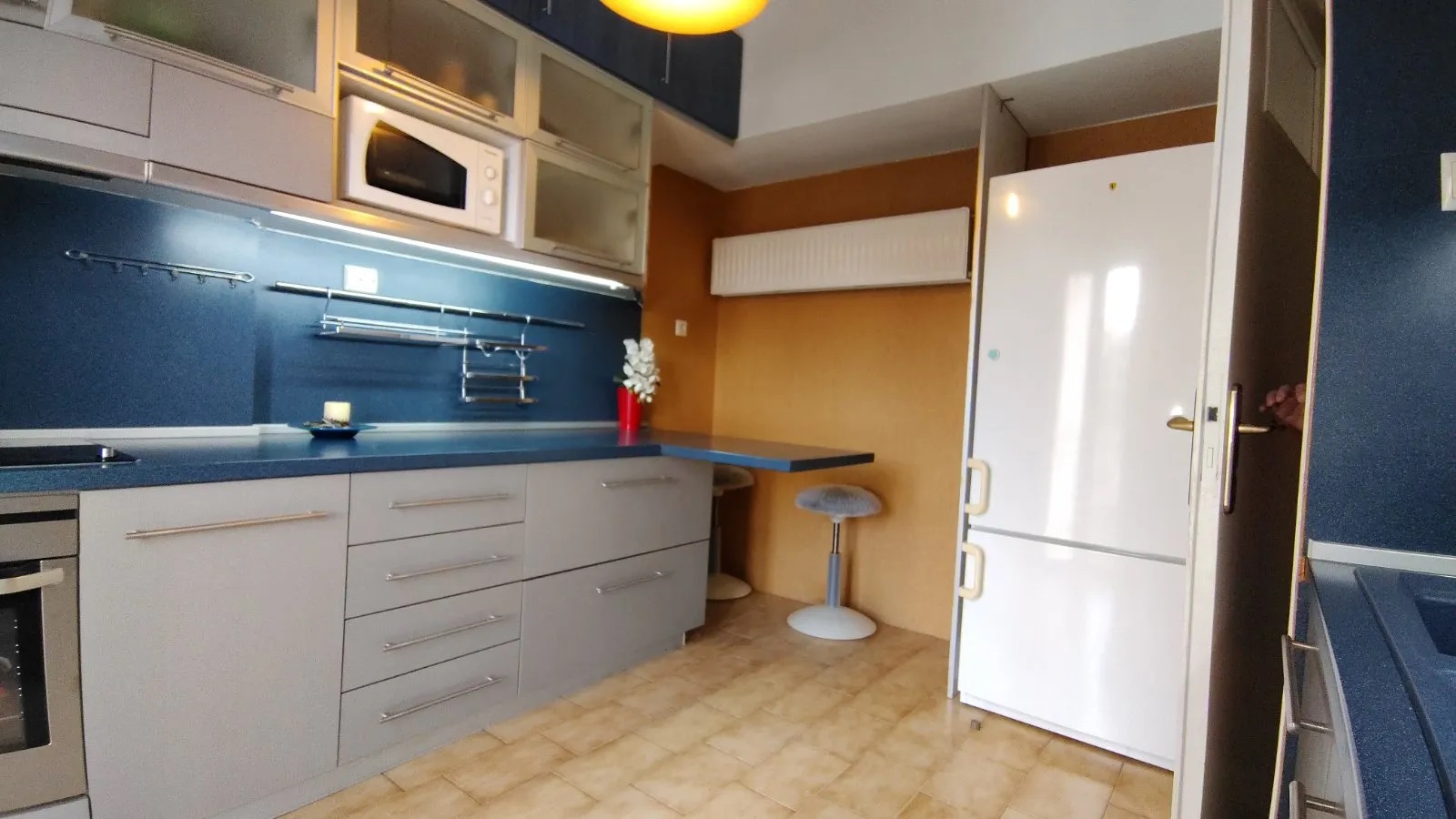 ΚΑΤΟΙΚΙΑ προς Ενοικίαση ΠΕΥΚΗ,900€,76τ.μ.