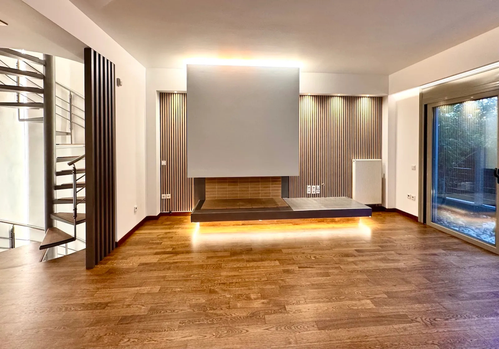 ΚΑΤΟΙΚΙΑ προς Πώληση ΓΛΥΦΑΔΑ,1100000€,180τ.μ.