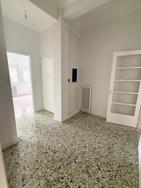 Residence for For rent Peristeri,1000€,120m²