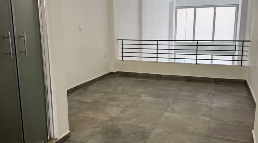 000196371__46971