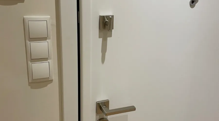 000214717__49406