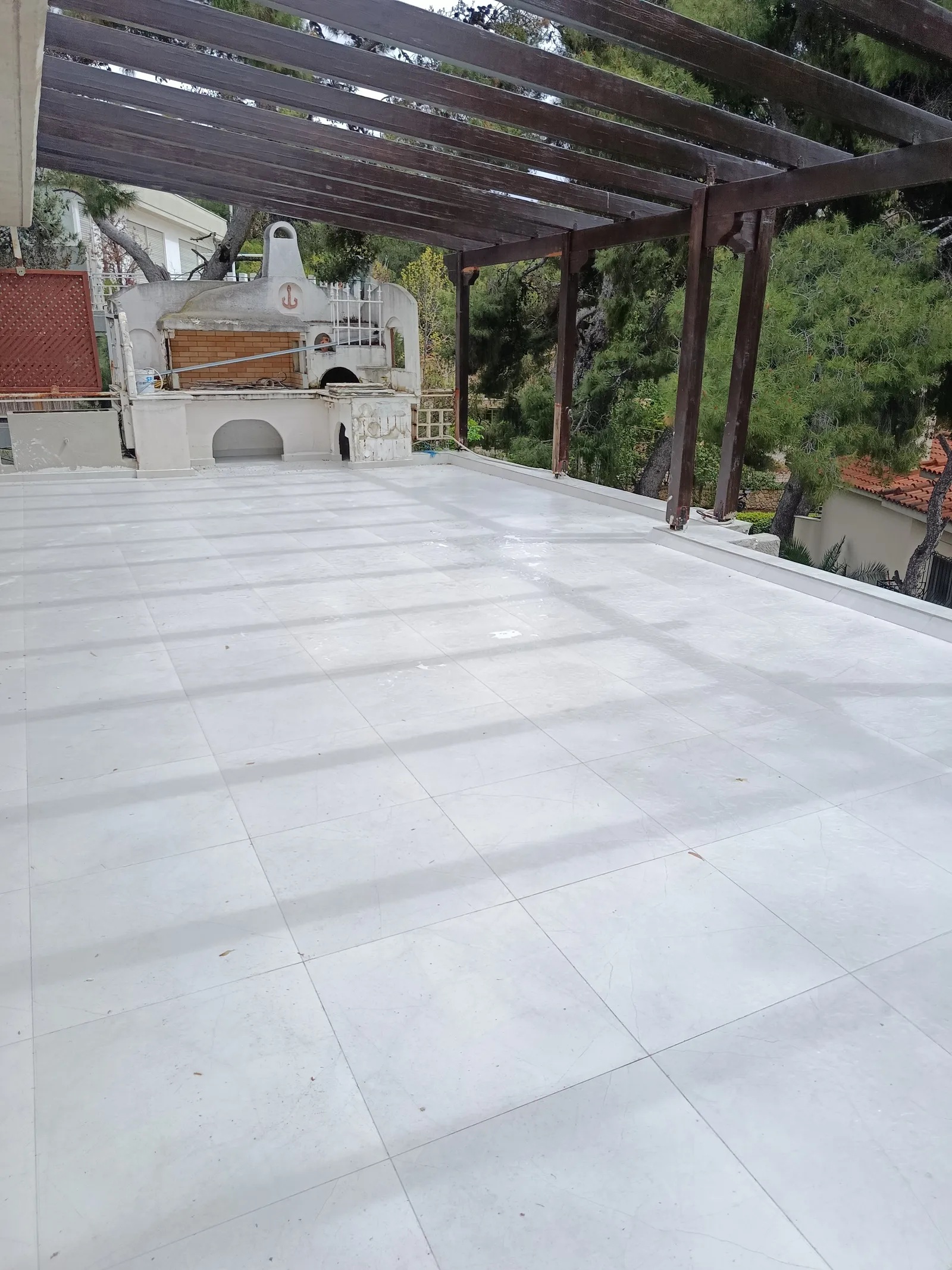 ΚΑΤΟΙΚΙΑ προς Πώληση ΝΕΑ ΕΡΥΘΡΑΙΑ,2500€,308τ.μ.