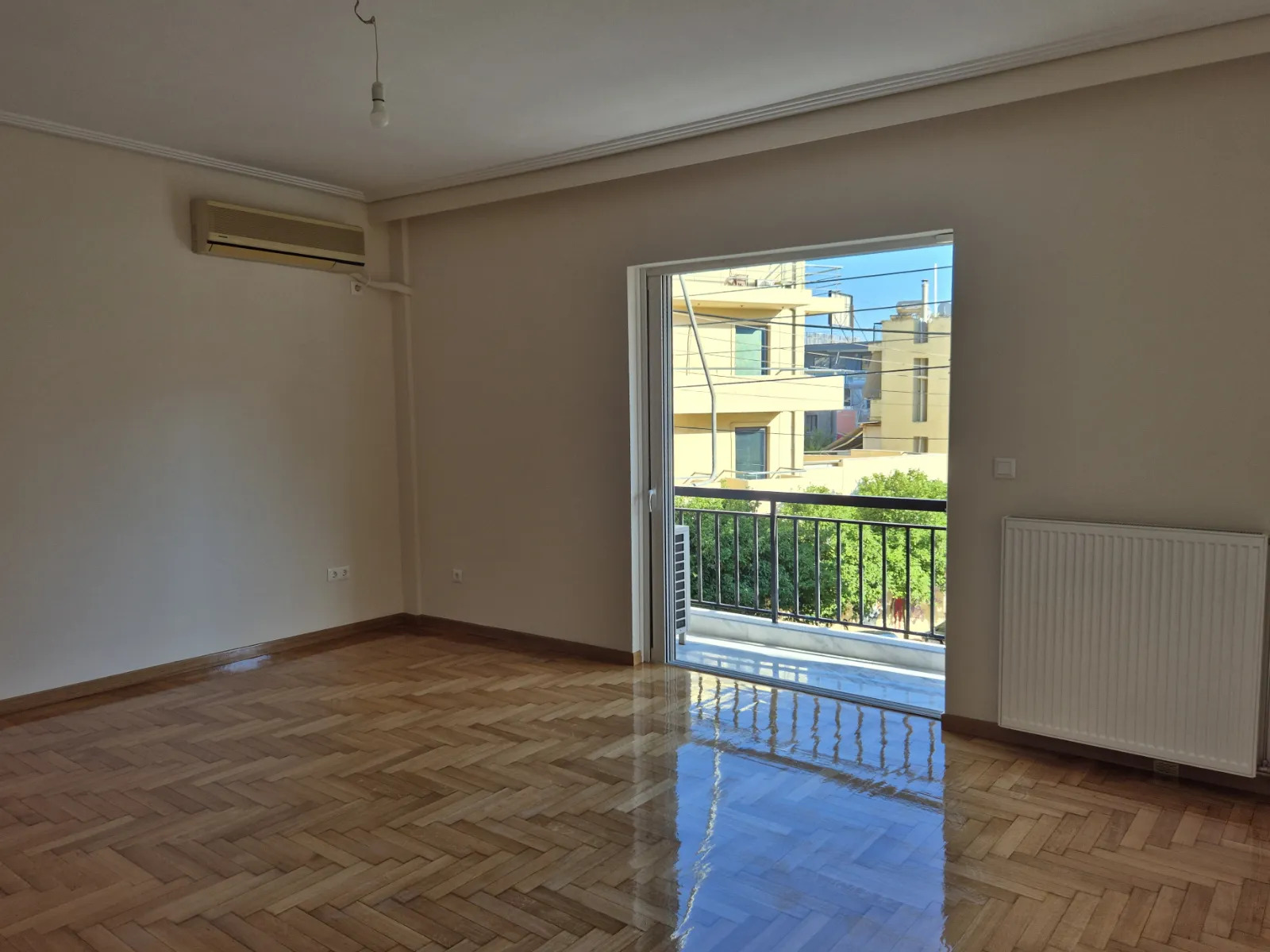 Residence for For rent Agios Dimitrios,1050€,100m²