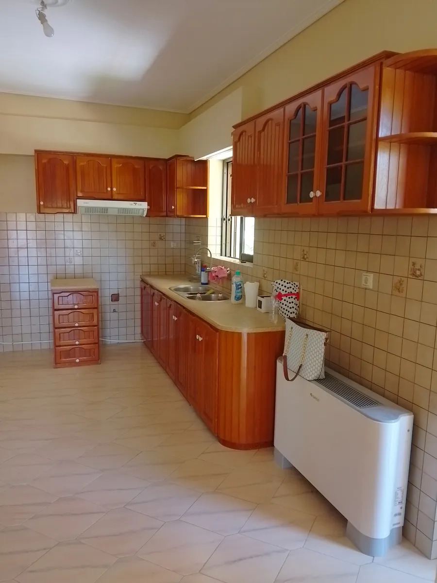 ΚΑΤΟΙΚΙΑ προς Ενοικίαση ΒΡΙΛΗΣΣΙΑ,2200€,145τ.μ.