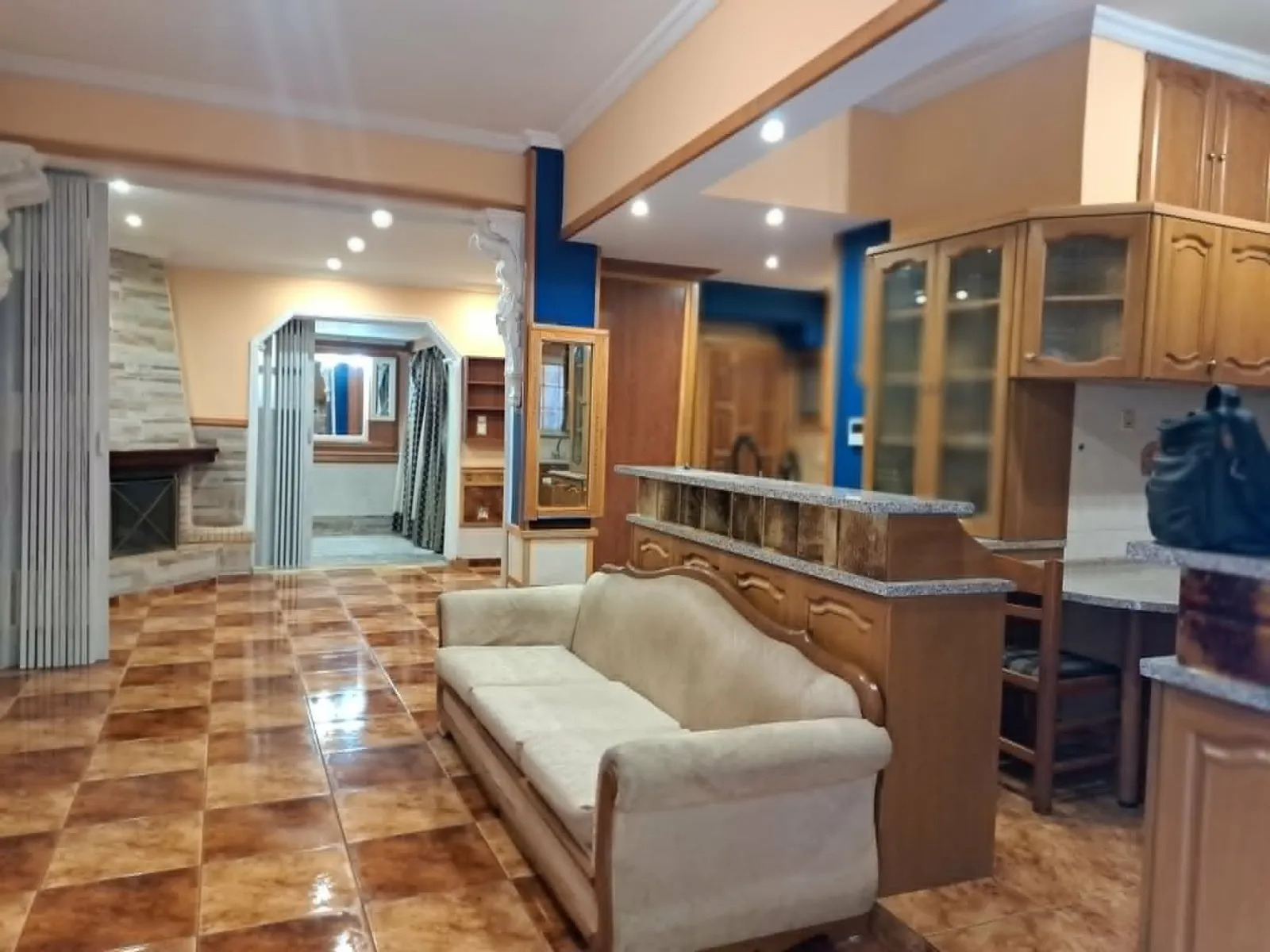 ΚΑΤΟΙΚΙΑ προς Πώληση ΝΙΚΑΙΑ,140000€,74τ.μ.