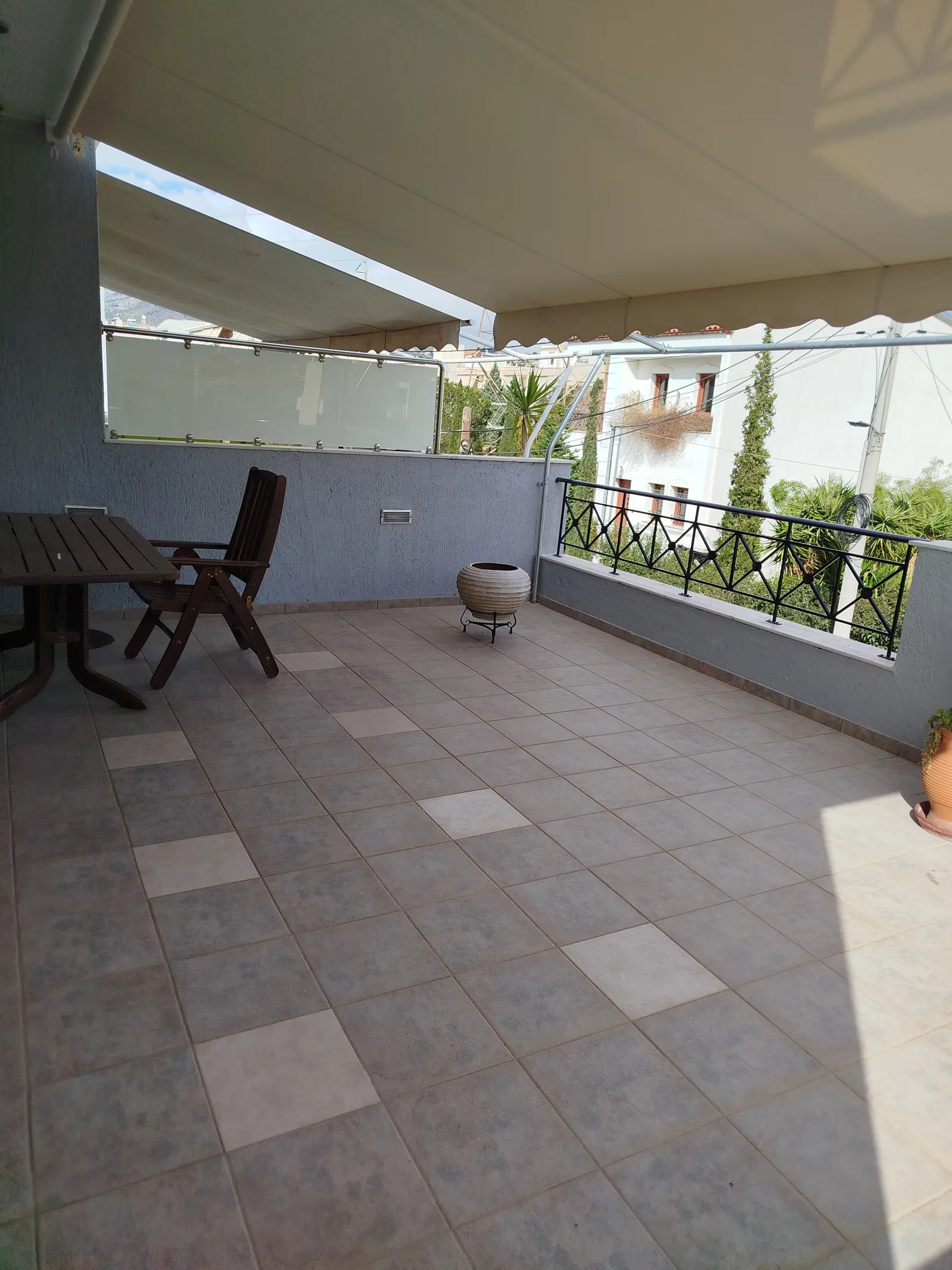 ΚΑΤΟΙΚΙΑ προς Ενοικίαση ΓΕΡΑΚΑΣ,1300€,162τ.μ.