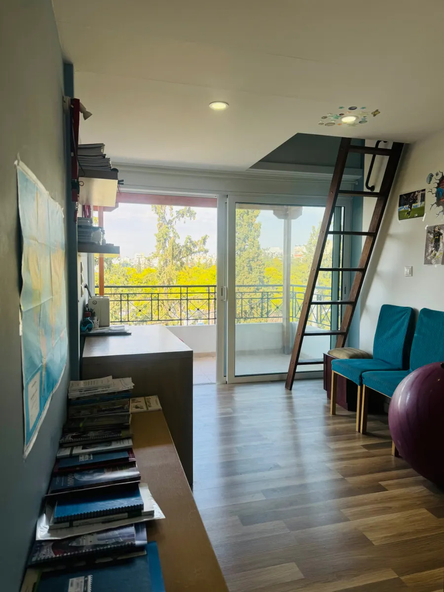 Residence for Sale Agios Dimitrios,420000€,100m²