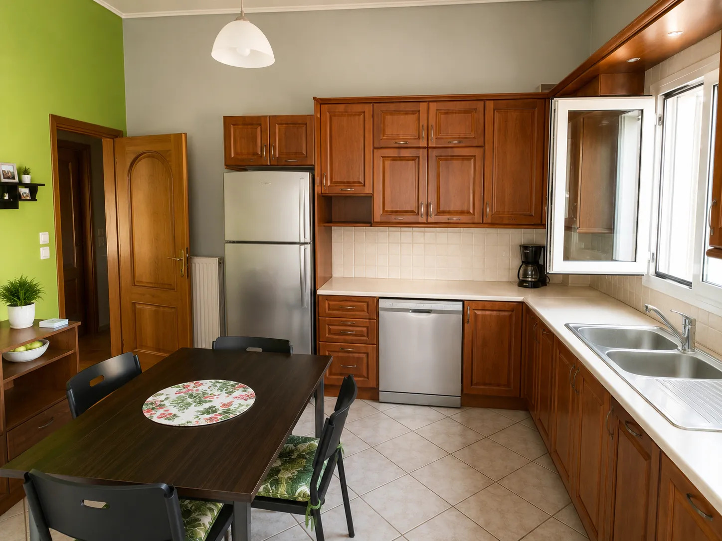 ΚΑΤΟΙΚΙΑ προς Πώληση ΔΡΟΣΙΑ,315000€,118τ.μ.