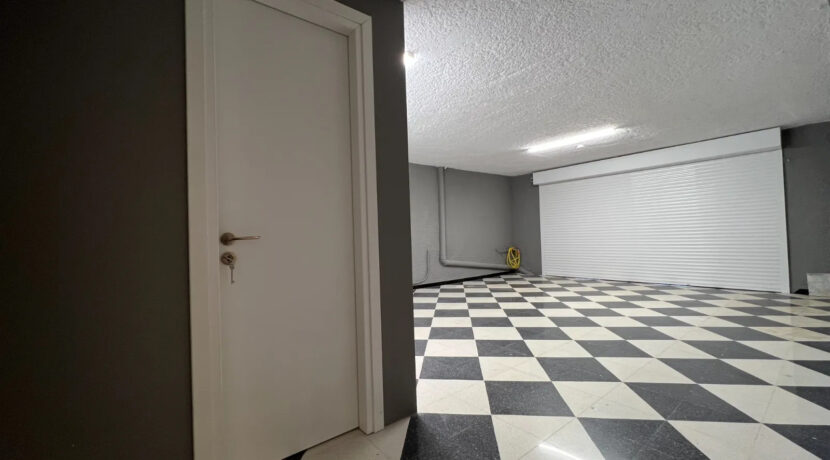 000223930__50605