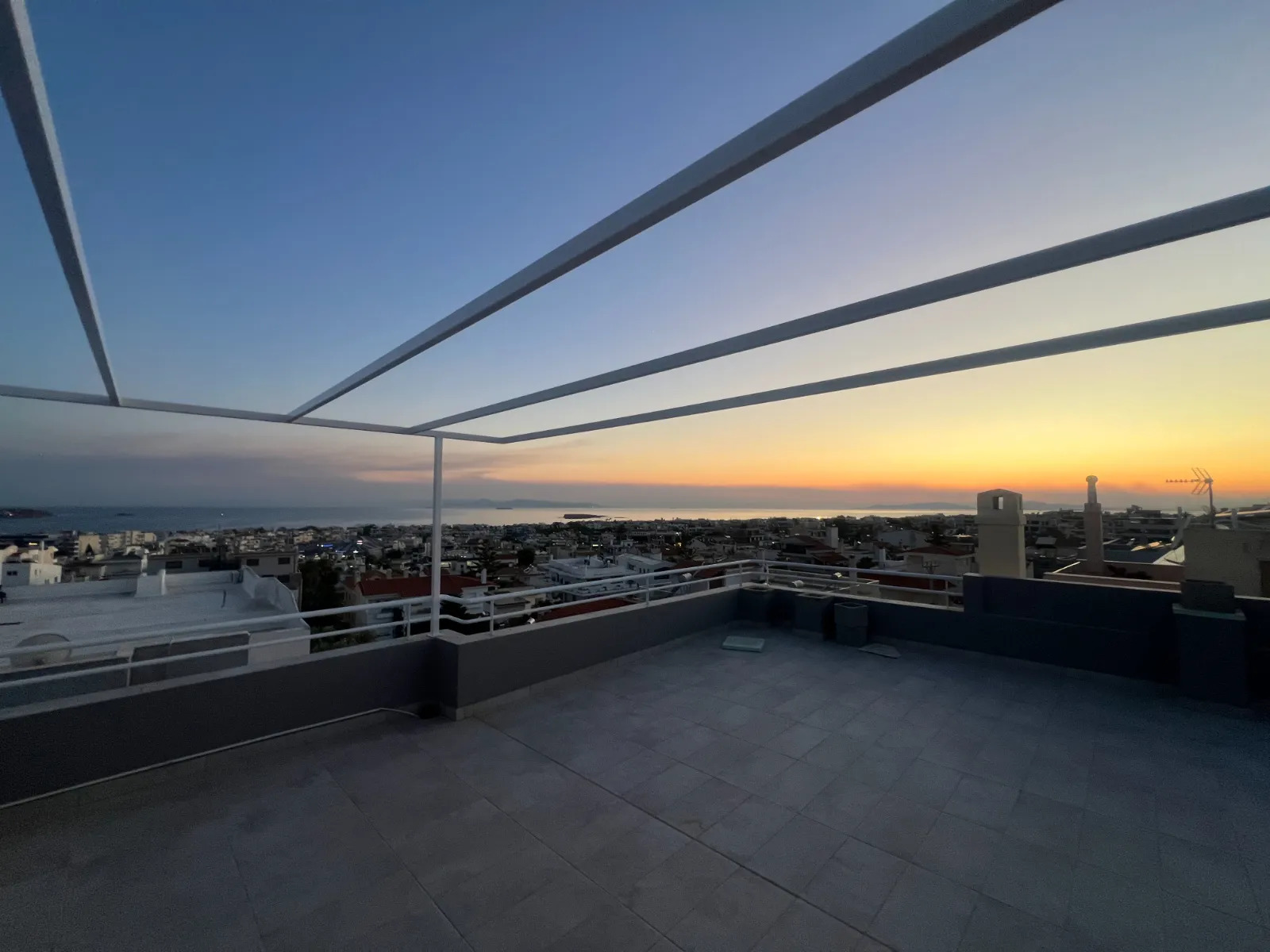 ΚΑΤΟΙΚΙΑ προς Ενοικίαση ΒΟΥΛΑ,4500€,320τ.μ.
