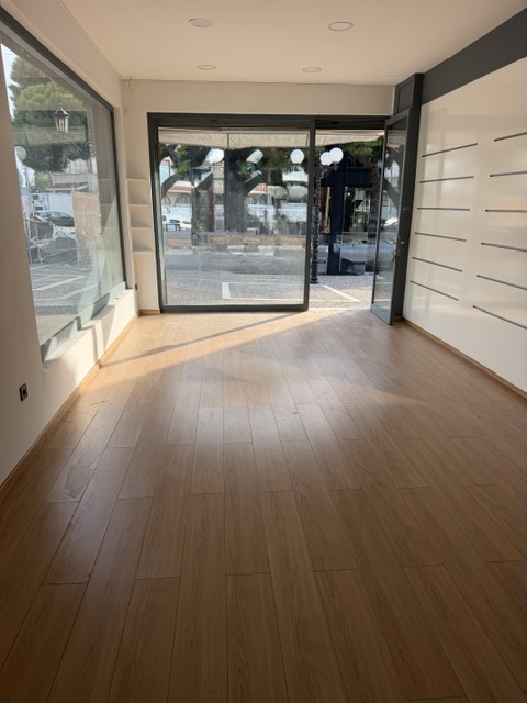 Κατάστημα προς Ενοικίαση ΝΕΑ ΕΡΥΘΡΑΙΑ,1400€,τ.μ.