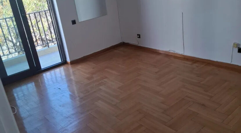 000225692__50810