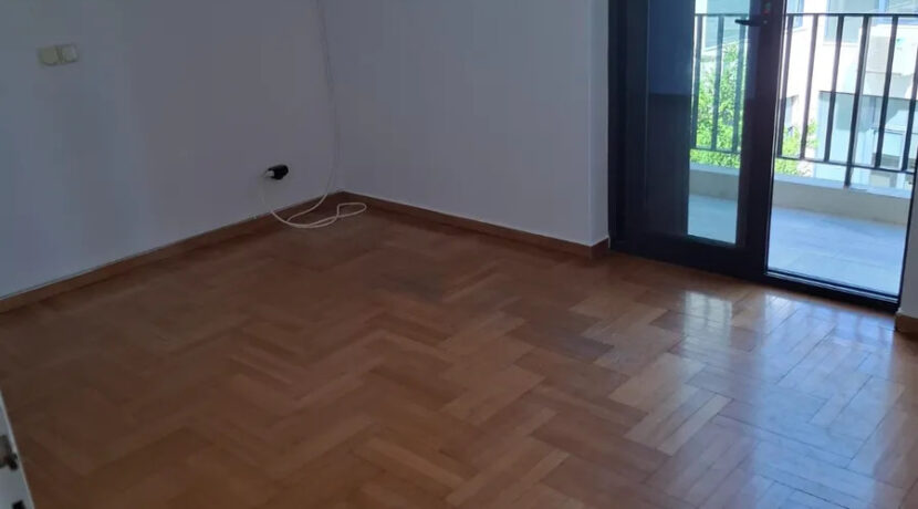 000225693__50810