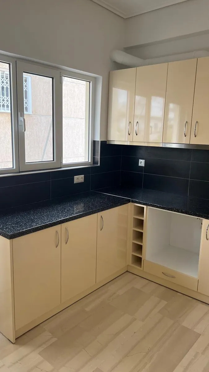 ΚΑΤΟΙΚΙΑ προς Ενοικίαση ΓΛΥΦΑΔΑ,1250€,85τ.μ.