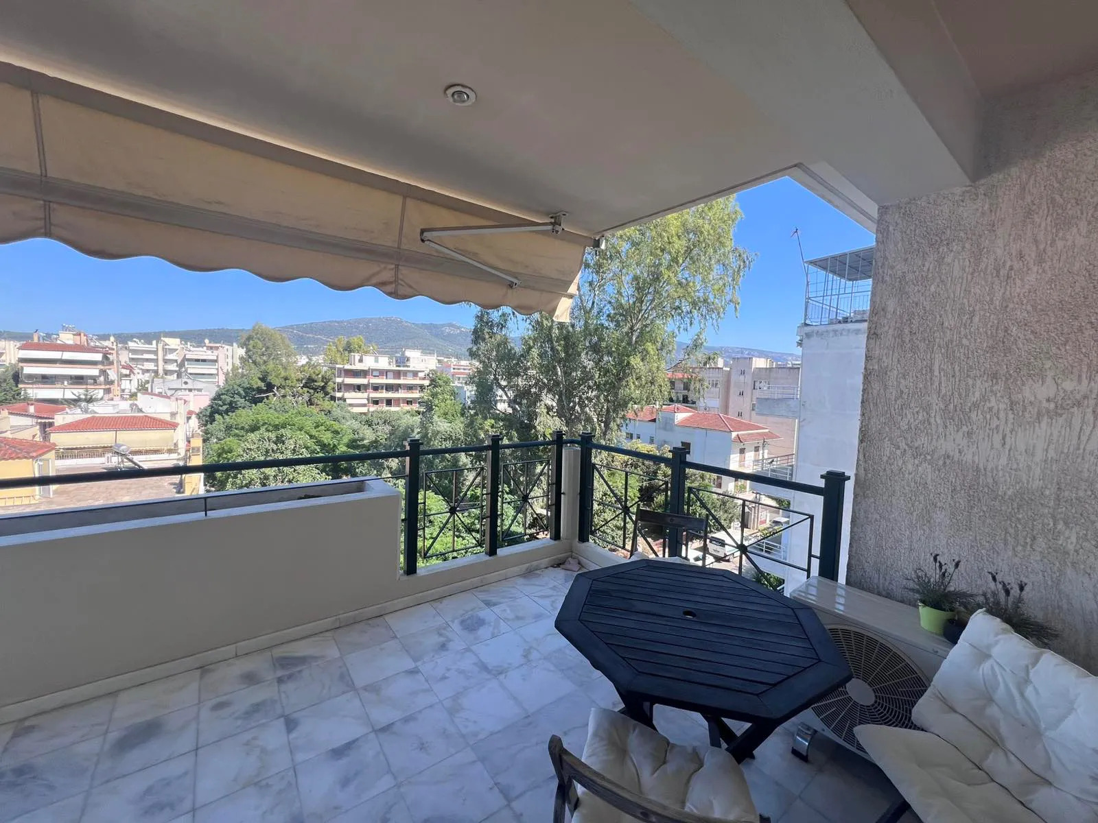 ΚΑΤΟΙΚΙΑ προς Ενοικίαση ΧΑΛΑΝΔΡΙ,2000€,136τ.μ.