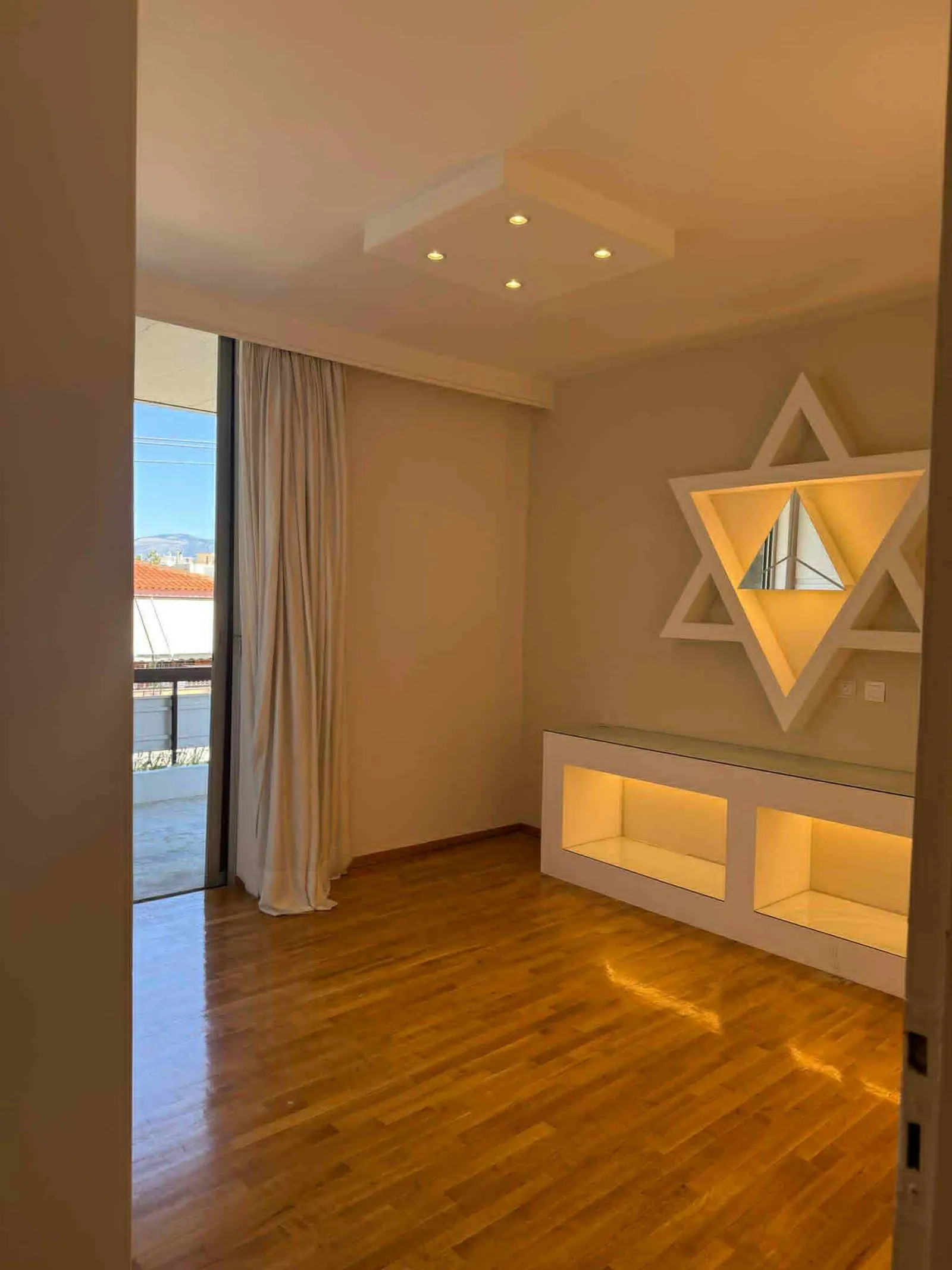 ΚΑΤΟΙΚΙΑ προς Ενοικίαση ΧΑΛΑΝΔΡΙ,1250€,100τ.μ.