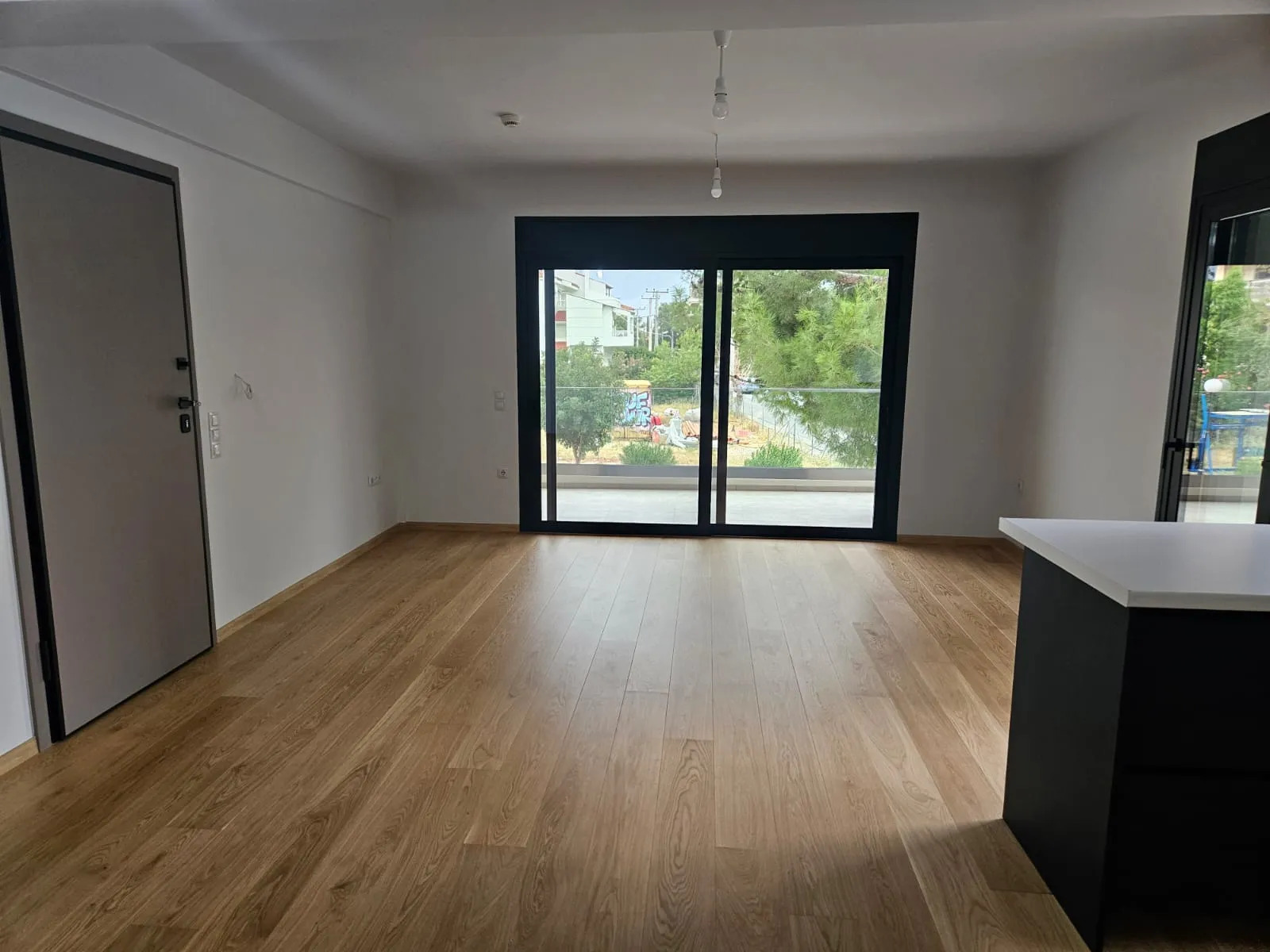 ΚΑΤΟΙΚΙΑ προς Πώληση ΧΑΛΑΝΔΡΙ,1400€,76τ.μ.
